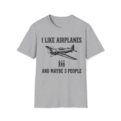 I like airplanes and maybe 3 people