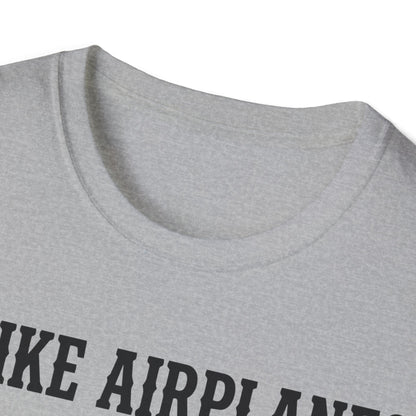 I like airplanes and maybe 3 people